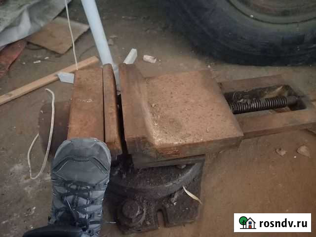 Тиски слесарные СССР Белоярский - изображение 1