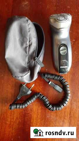 Бритва электрическая с тримером Philips Волгоград - изображение 1
