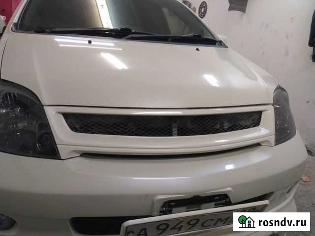 Решётка радиатора Toyota IST NSP60 Благовещенск - изображение 1