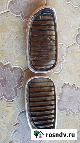 Решётка радиатора на BMW E60 Крымск - изображение 1