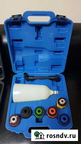 Набор адаптеров с воронкой для залития масла RockF Калуга - изображение 1