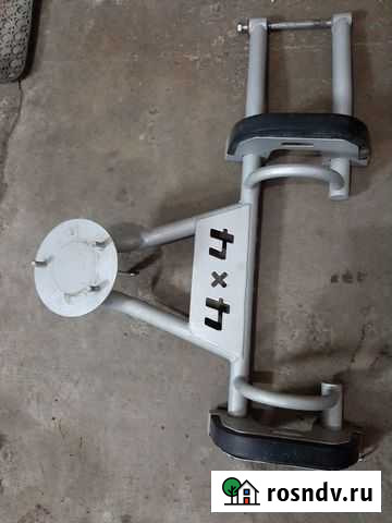 Крепление для запасного колеса Губкинский - изображение 1