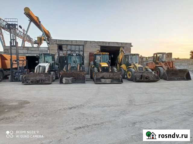 Аренда экскаватора погрузчика 5 еденицы техники Евпатория - изображение 1