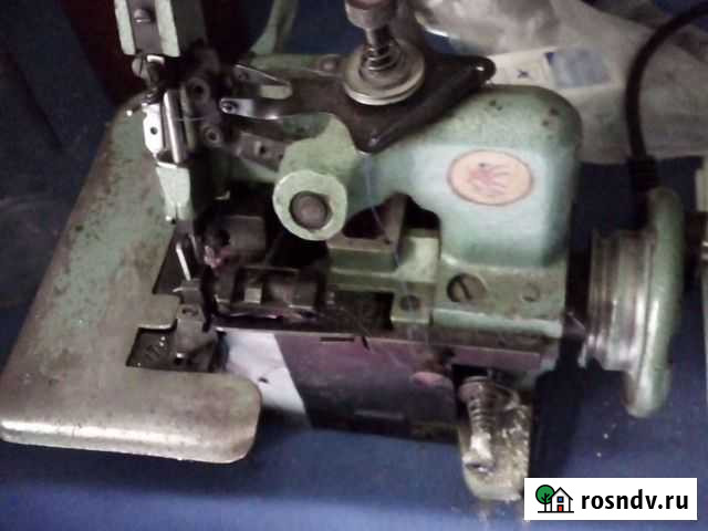 Швейная машинка оверлок бу Владикавказ - изображение 1