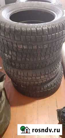 Продам комплект зимней резины 215/70.16 Новоуральск - изображение 1