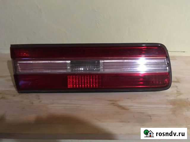 Левый стоп сигнал Mark II 100 вставка в багажник Маркова - изображение 1