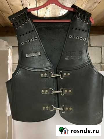 Кожаный жилет Калининград - изображение 1