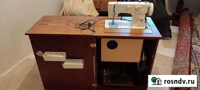 Швейная машина Чайка 142 Златоуст - изображение 1