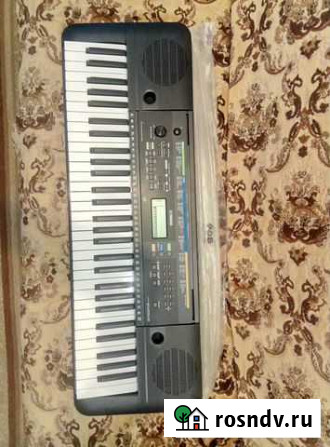 Синтезатор yamaha psr e253 Новосибирск - изображение 1