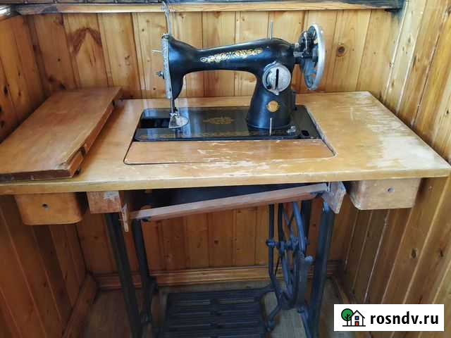 Швейная машинка б/у Подольск Белгород - изображение 1