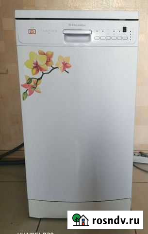 Посудомоечная машина Electrolux полувстраиваемая Санкт-Петербург - изображение 1