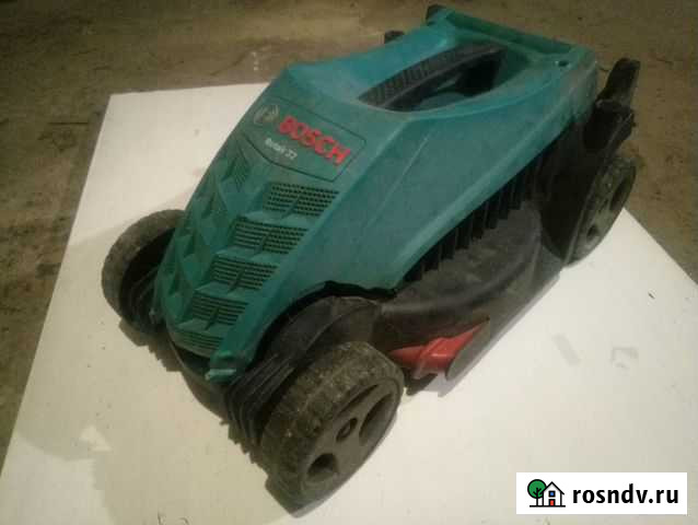 Газонокосилка bosch rotak 32 на з/ч Type3600H85B04 Курск - изображение 1