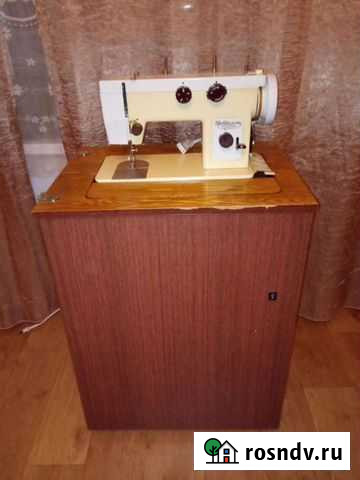Швейная машина Чайка 143 Отрадный - изображение 1