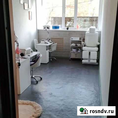 Сдам рабочее место маникюра Петропавловск-Камчатский - изображение 1