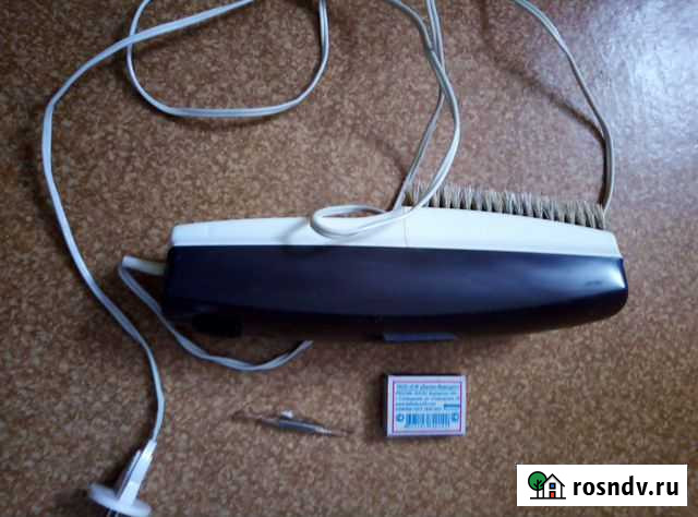 Электрощетка-пылесос Октябрьский - изображение 1