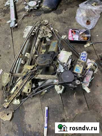 Стеклоподъемник передний правый ваз Фатеж - изображение 1