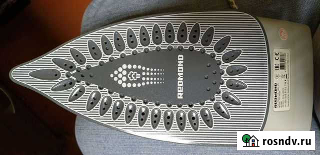 Утюг Redmond RI-C266 Рыбинск - изображение 1