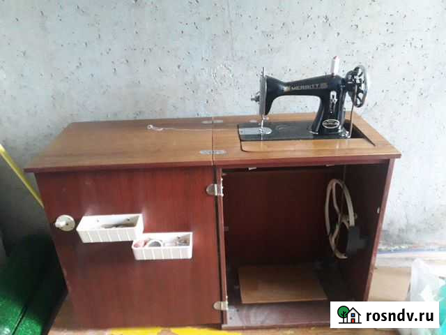 Швейная машина merritt с ножным приводом Казань - изображение 1