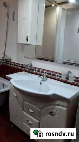 Тумба для ванной и зеркало с полками Каспийск - изображение 1