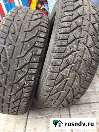 Зимняя резина 215 60 r17 Арзамас - изображение 1