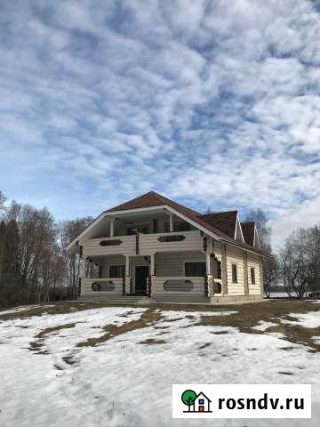 Коттедж 400 м² на участке 40 сот. на продажу на Лугах Луга - изображение 1