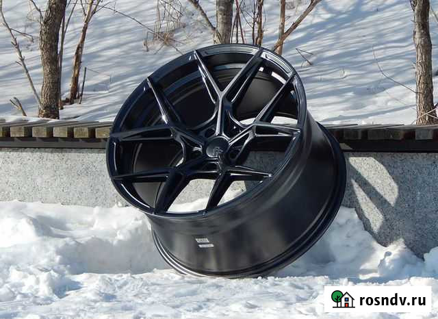Литые диски Sakura Wheels R19*8.5 / 5*114.3 ET35 Сургут - изображение 1