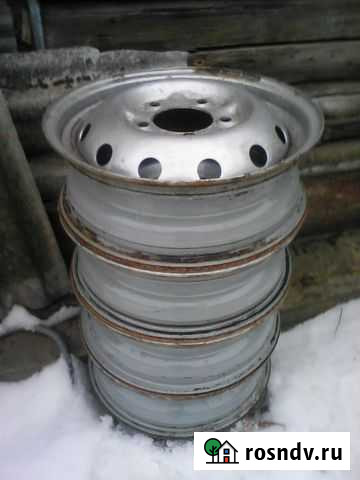 Штампованные диски на Ниву Навля - изображение 1