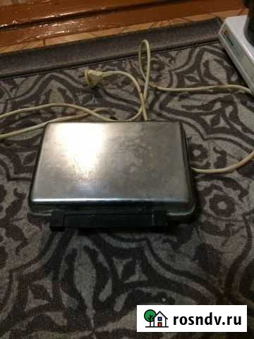 Электровафельница Ленинградская - изображение 1