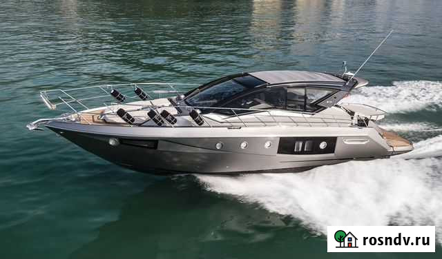 Моторная яхта Cranchi M44 HT Ялта - изображение 1