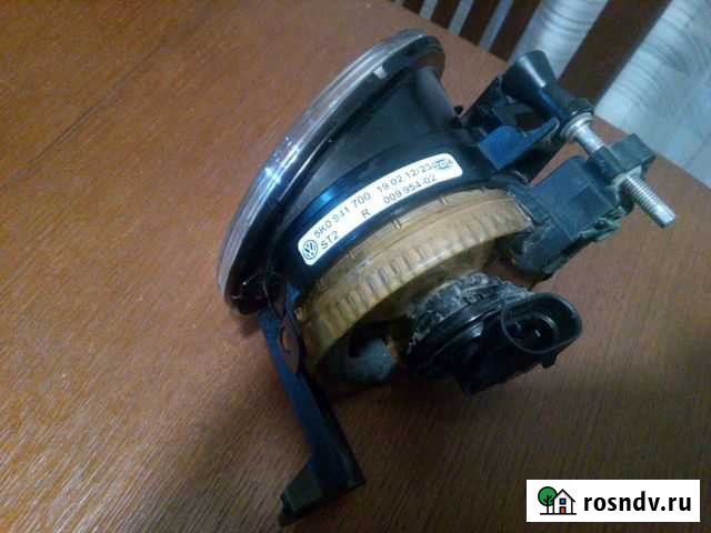 Противотуманная фара на Volkswagen Tiguan (Правая) Кузнецк - изображение 1