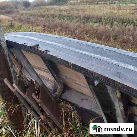 Продаю деревянную лодку Советск