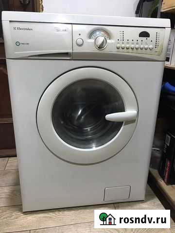 Стиральная машина Electrolux EWS 1030 Нальчик - изображение 1