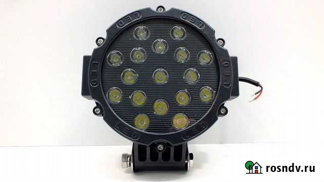 Фара светодиодная CH013В 51W 17 диодов по 3W, черн Ульяновск - изображение 1
