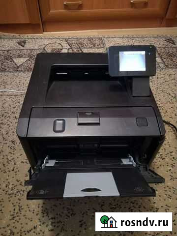 Принтер HP M401dn Омск - изображение 1