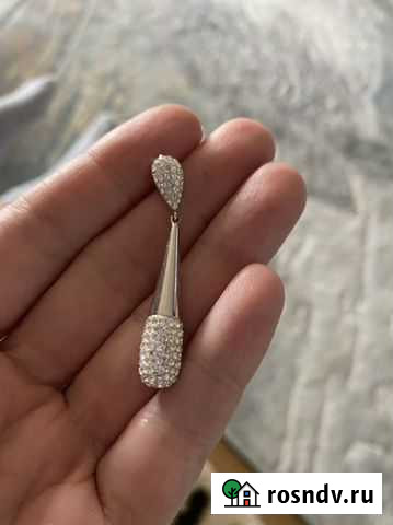 Swarovski серьгa одна Коммунарка - изображение 1