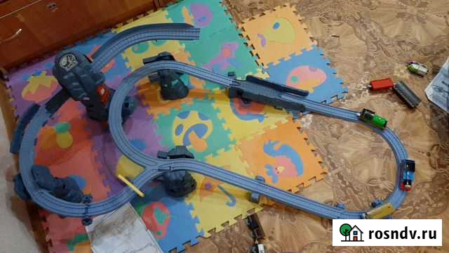 Thomas Железная дорога Тайна голубых гор Ковров - изображение 1