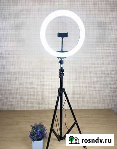 Кольцевая лампа 33 см со штативом. Новая Калуга - изображение 1