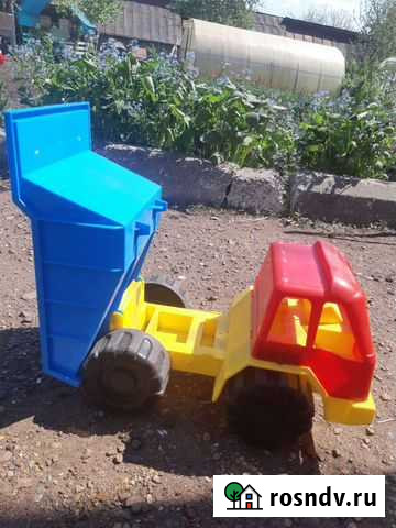 Игрушки машина большая Дюртюли - изображение 1