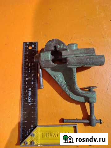 Тиски слесарные СССР Бузулук - изображение 1