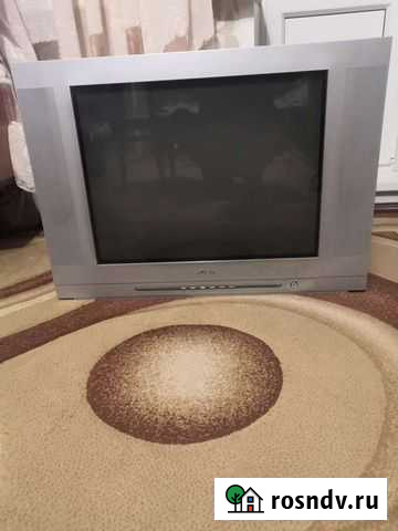 Телевизор rubin диогональ 70 см Валуйки - изображение 1