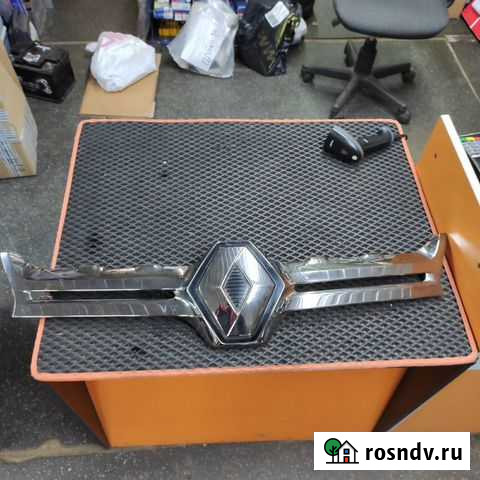 Решетка радиатора Дастер Тихвин - изображение 1