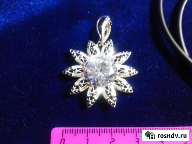 Подвеска серебро с цирконом на каучуковом шнуре Верхняя Пышма - изображение 1