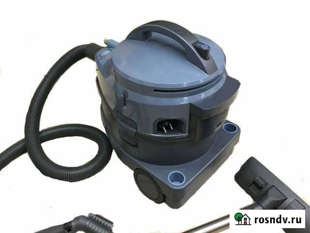 Пылесос моющий Philips Новошахтинск - изображение 1