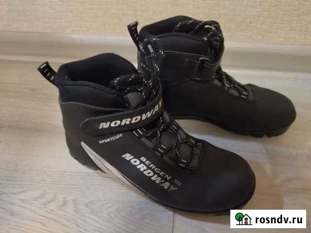 Лыжные ботинки Смоленск - изображение 1