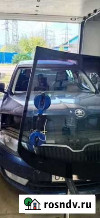 Лобовое стекло на Skoda.Заднее.Боковое. Замена Бор - изображение 1