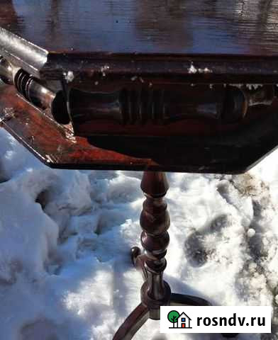 Старинный стол,консоль. Резной, дерево настоящее Салават - изображение 1