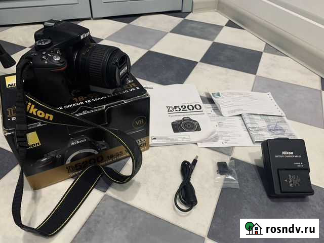 Nikon D5200 зеркальный фотоаппарат Оренбург - изображение 1