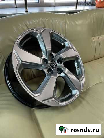 Диск Replica FR 18 5*114,3 ET 35 60.1 RAV 4 Екатеринбург - изображение 1