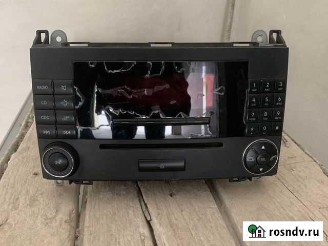Магнитофон на Mersedes-Benz Севастополь - изображение 1