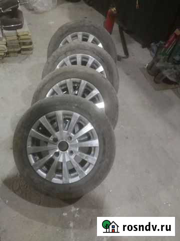 Шины с дисками r14 Дубовое - изображение 1